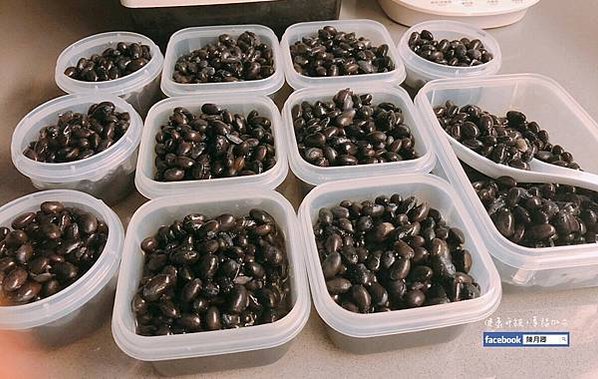 20190926_泡黑豆煮黑豆1 (2)