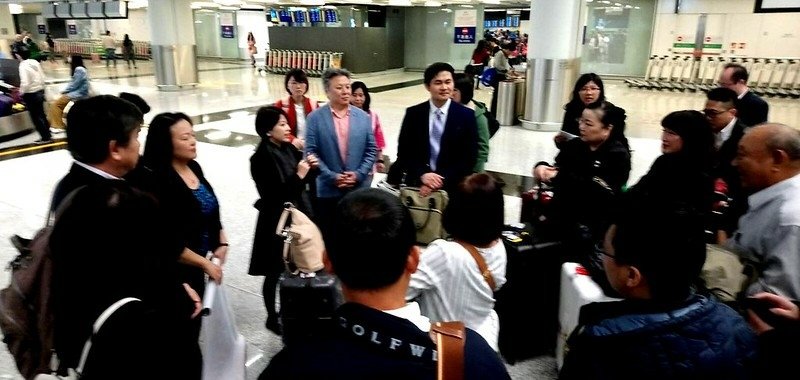 玉書到達香港 (2)