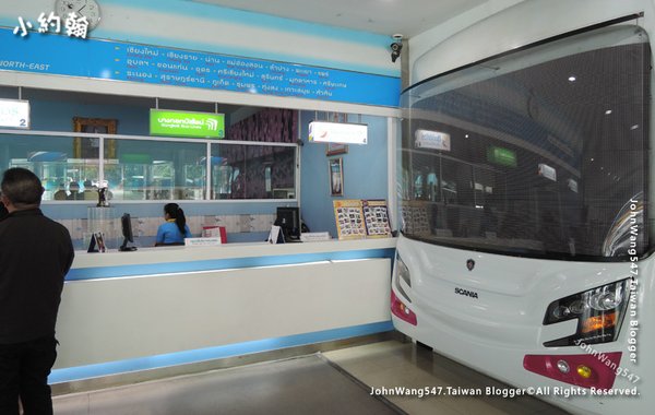 Bangkok Sombat Tour Bus Station3.jpg