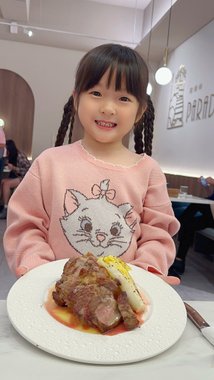 台中 北區 | 𝙋𝙖𝙧𝙖𝙙𝙞𝙨𝙤爬樓梯 ▹來一份義式美味給自
