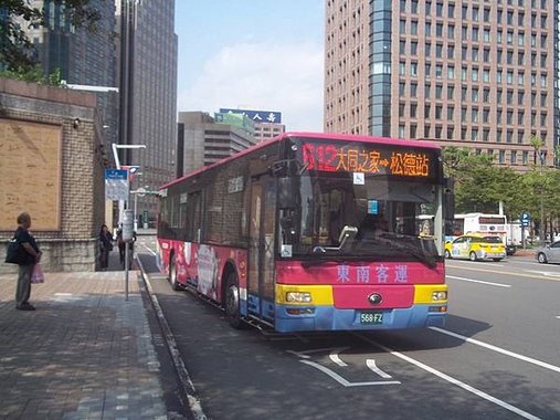 東南客運  568-FZ