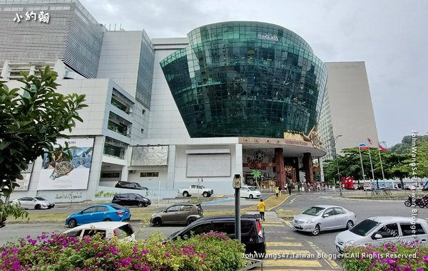 Suria Sabah Shopping Mall亞庇曙光百貨.jpg