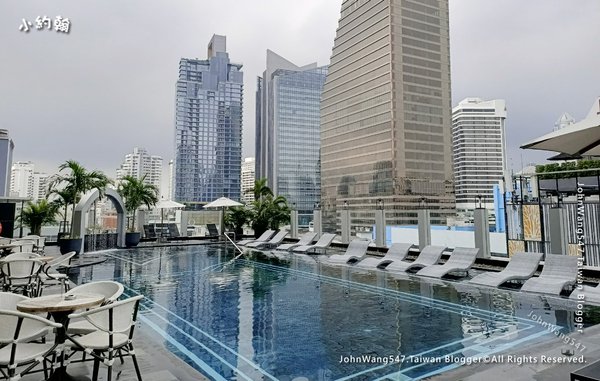 Aira Hotel Bangkok pool曼谷艾拉飯店泳池2.jpg