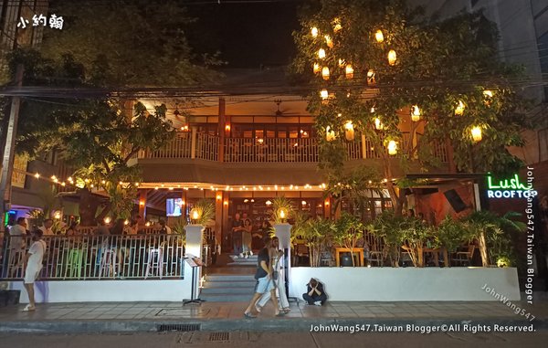 Hemingway Sukhumvit 11.jpg