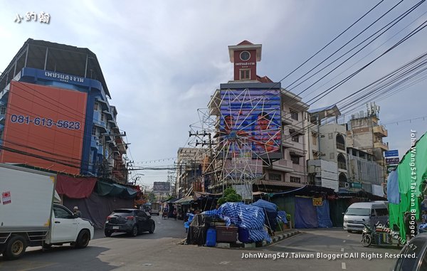 Phra Samut Chedi Festival Night Market早上休息3.jpg