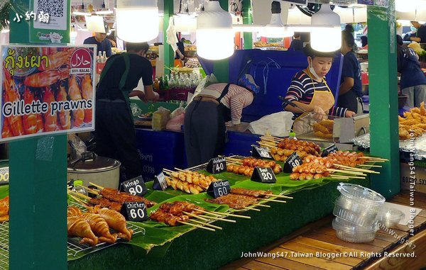 centralworld Bangkok street food5.jpg