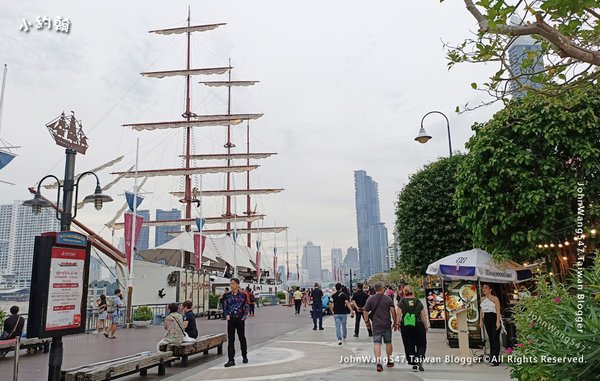 Asiatique Sirimahannop the Heritage restaurant.jpg