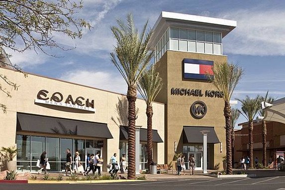 p-LasVegas-Premium-Outlets---South.jpg