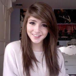 Chrissy Costanza3