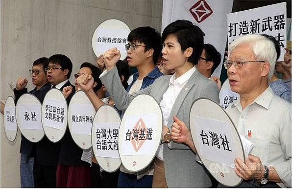 《外國代理人登記法》FARA是美國1938年通過的一項法律，