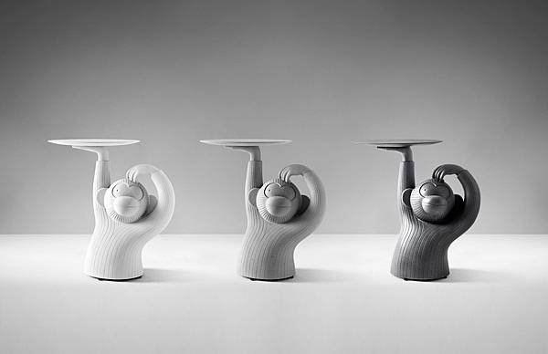 large_Monkey_side_table_white3_2683f1a677
