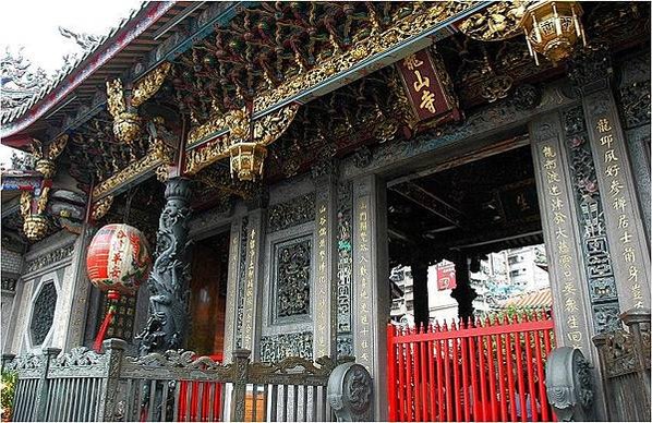 艋舺龍山寺-1738年建二級古蹟/艋舺龍山寺惜字亭+鹿港龍山