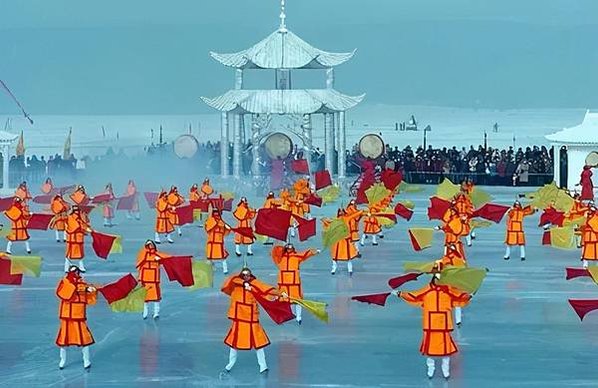 弓馬騎射的尚武精神/“弓馬騎射，尚武精神，不欺他凌，不畏敵寒