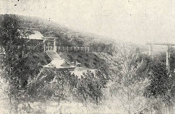 800px-第一代新竹神社全景