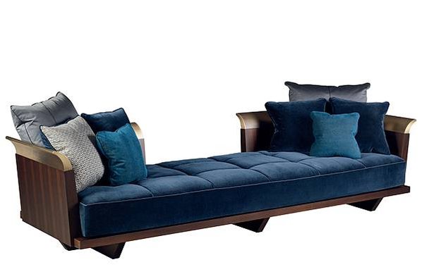 promemoria-komodo-sofa-r-o