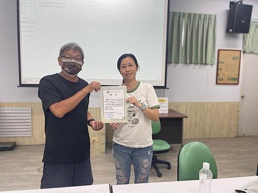 恭賀自己～研究所畢業