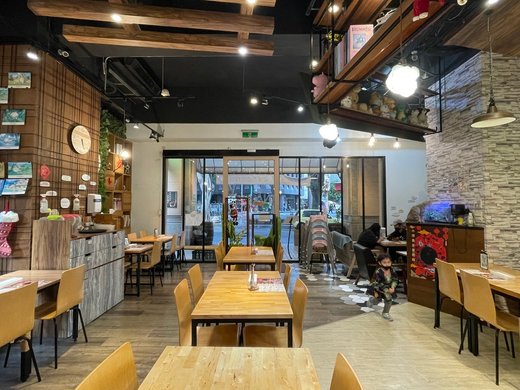 🍴【台中西屯】森林小徑(大墩店) ▎/親子/寵物友善