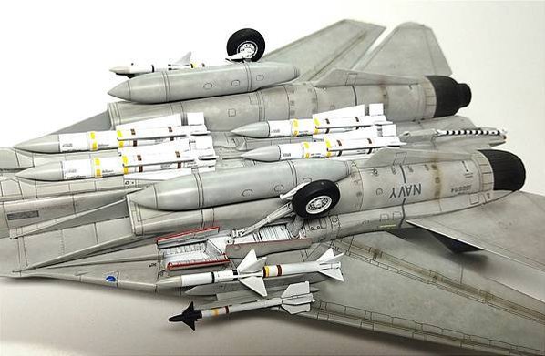 Academy 愛德美 1/72 F-14A TOP GUN