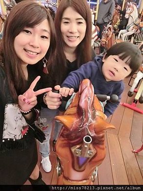 2017高雄台南二日遊推薦行程~高雄草衙道~小孩與大人親子天堂~高雄草衙道購物中心~奇美博物館~星際大戰好好玩