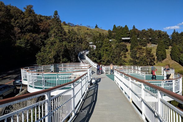 黃小貝＆旅遊手札  南投景點❖清境農場 ✕ 青青草原 ✕ 清境高空觀景步道