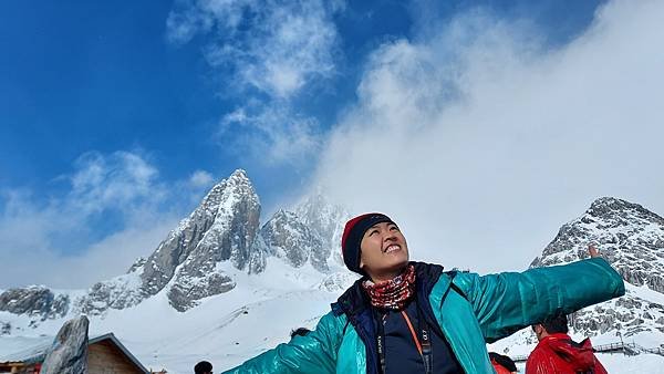 《雲南自助》Day3｜經典雲南。納西人的神山。玉龍雪山