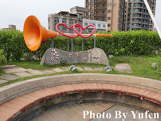 古亭河濱公園 蜀葵之森