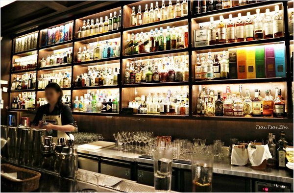 [台北大安]The Public House|英倫風酒吧，2