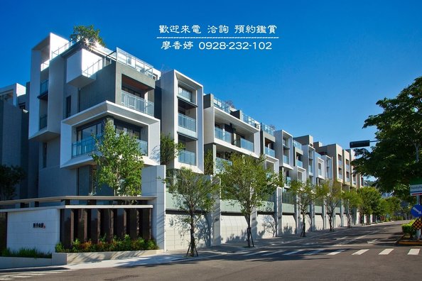 台中七期 大城建設 大城四季山妍 大城一月春語 大城七月沐樂 大城八月小確幸 大城樂好事 大城五月天嵐 大城雲杉 大城九月采掬 大城梧同 大城三月花見 大城六月微風 大城仰望 大城興大湛 大城朗雲 大城香榭 大城新紐約 大城比佛利 大城凱旋門 大城佛羅里達 大城四月泊樂 大城十二月滿 大城仰雲 廖香婷0928232102 歡迎預約鑑賞 請電 0965520580 (1).jpg