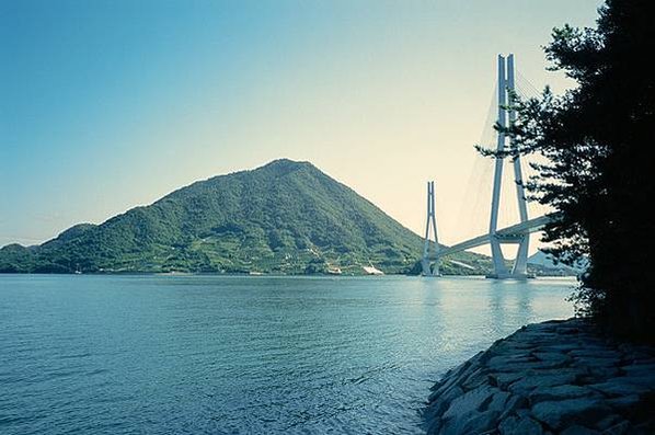 單車挑戰「島波海道」