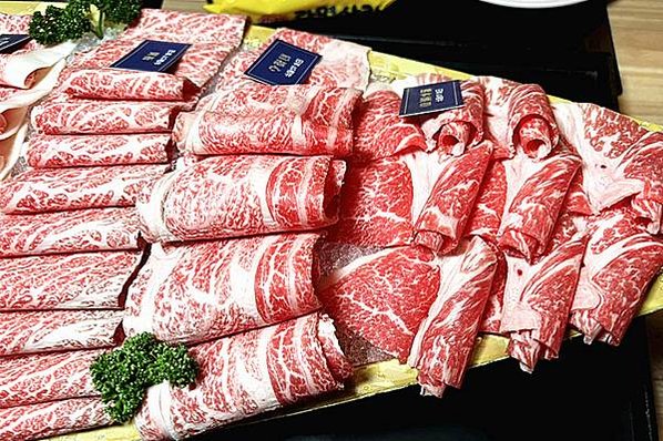 新埔和牛火鍋｜【大魔大滿足鍋物-板橋民生店】，號稱板橋火鍋霸