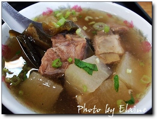菜頭排骨湯