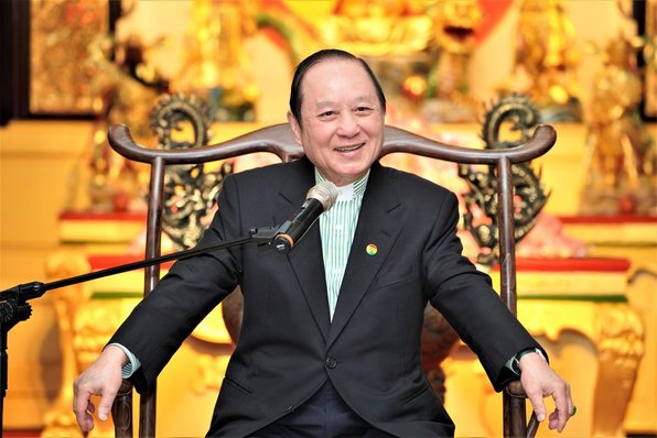 7師父笑得非常開心.jpg