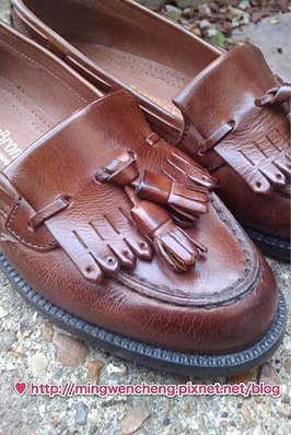 Russell Bromley Brogues 7.jpg