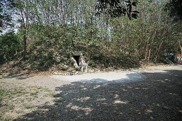 佳冬「碉堡王」、春日「戰鬥司令部」見證佳冬新埤等客庄二戰史/