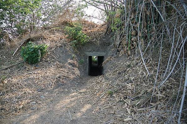 佳冬「碉堡王」、春日「戰鬥司令部」見證佳冬新埤等客庄二戰史/