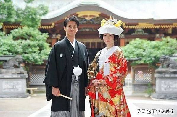 日本人性意識的本質，是-謳歌性的自然主義享樂/「雜魚寢」的性