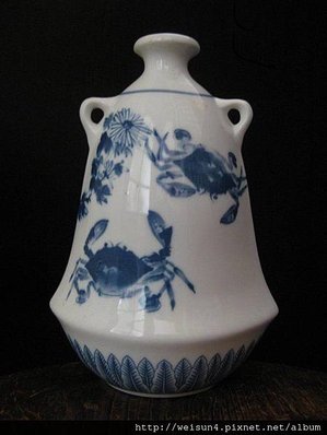 C1887_酒瓶_菊華蟹肥青花瓷