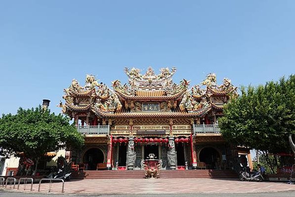 白礁亭/在三元宮(尫祖廟)後的麻豆社尫祖祠- 麻豆社是個可發