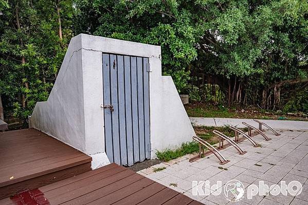 白沙岬燈塔（1898年建）國定古蹟-1901年啟用-塔身為雙