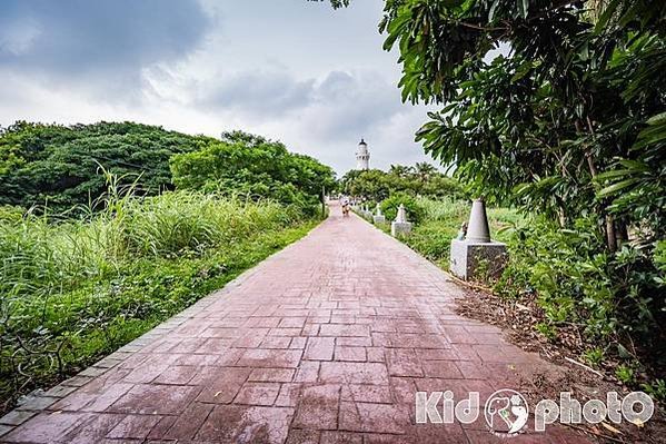 白沙岬燈塔（1898年建）國定古蹟-1901年啟用-塔身為雙