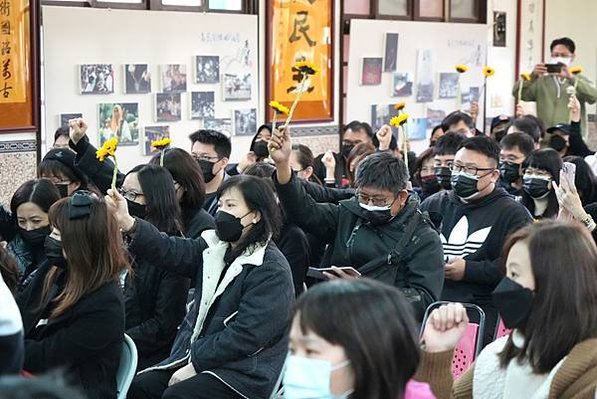 新埔義民廟董事怒控 潘鵬仁霸占義民中學學校/義民中學發起1人