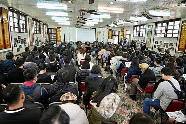 新埔義民廟董事怒控 潘鵬仁霸占義民中學學校/義民中學發起1人