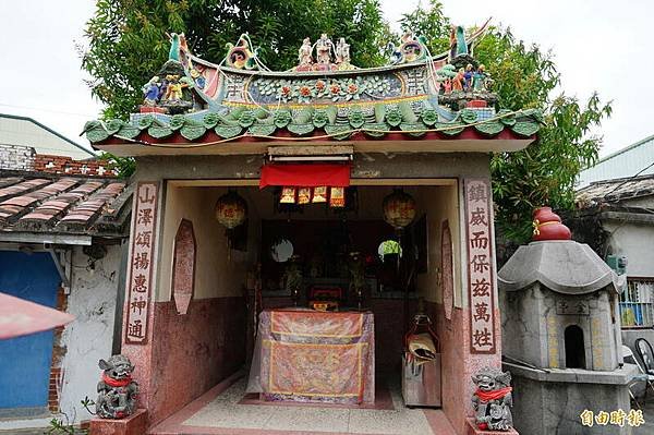 土地公娶妻+土地婆/土地公被逼婚 村民鎖廟門反制逼婚 /福德