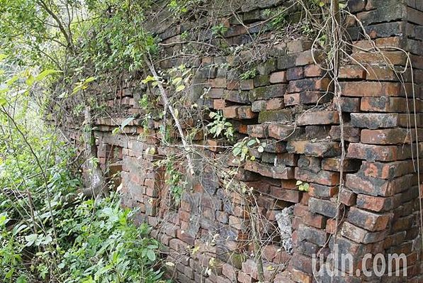 霍夫曼窯（八卦窯）臺灣珍貴古窯又現蹤--新竹湖口新發現「霍夫