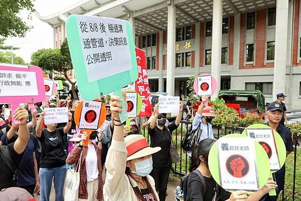 新埔義民廟董事怒控 潘鵬仁霸占義民中學學校/義民中學發起1人