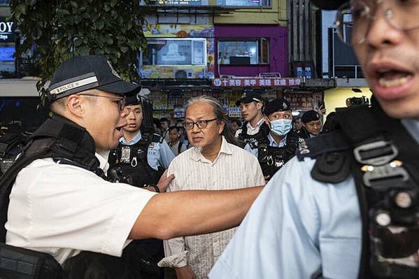 青鳥行動/黑箱國會-2兆錢坑-暴力民主-「民主倒退，公民搶救