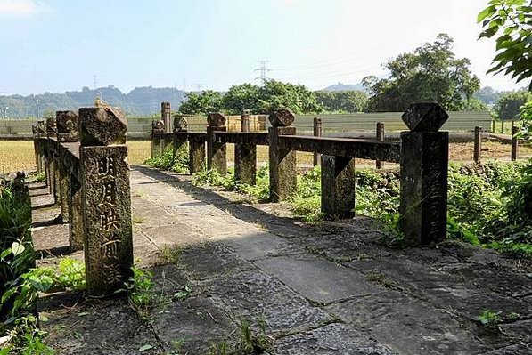 南庄鄉糯米橋小南埔崇聖宮附近-挑夫古道 又稱為「屯營古道」上