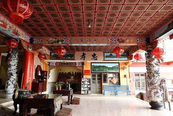 白雲寺勸善堂/鸞堂/南庄象靈山白雲寺玉皇宮/司命真君-灶君/