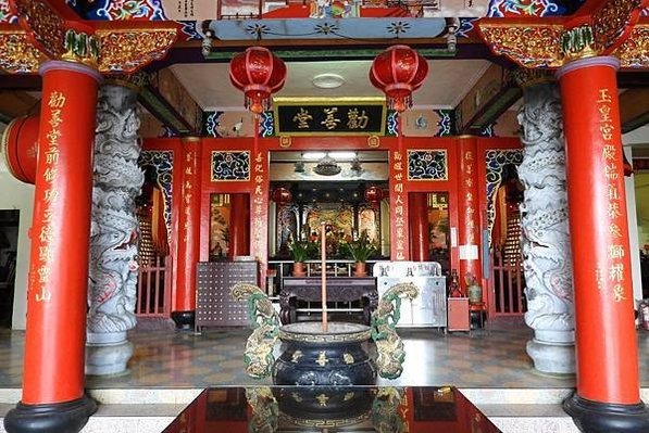 白雲寺勸善堂/鸞堂/南庄象靈山白雲寺玉皇宮/司命真君-灶君/