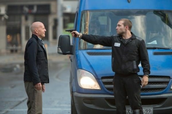 bruce-willis-jai-courtney-good-day-to-die-hard-600x399.jpg